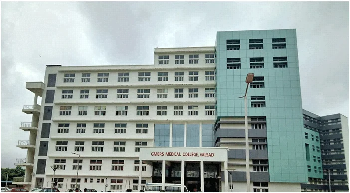GMERS MEDICAL COLLEGE, VALSAD